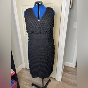 Lane Bryant woman  dress sleeveless size  18.    K